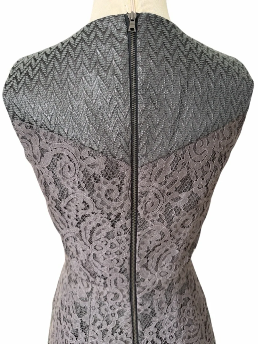 ANTHRO Ali Ro Sleeveless Lace-Overlay A-Line Dress in Charcoal SZ 2/4
